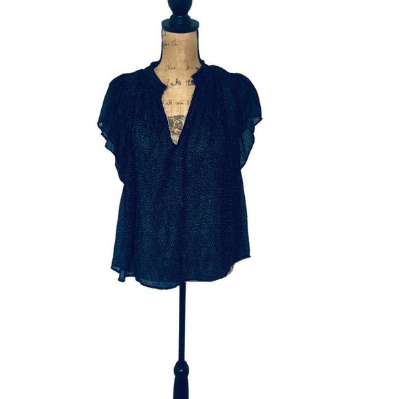NWT Vince Starry Dot Sheer Flutter Sleeved 100% Silk Gauzy M/M Blouse 345 Retail - Picture 4 of 9